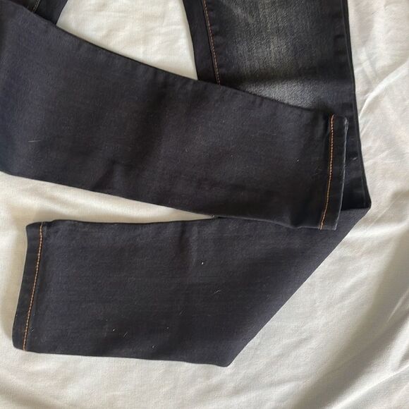 Dark blue stretchy skinny jeans with faded designer spots never worn size 3 - Picture 2 of 6